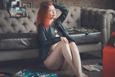 Inked pornstar Kate Utopia
