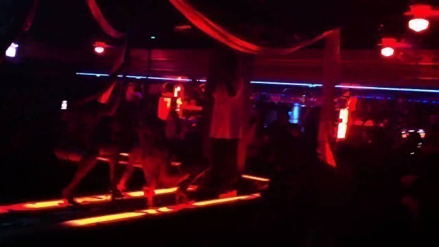 Goosebumps - 134 Baker St NE