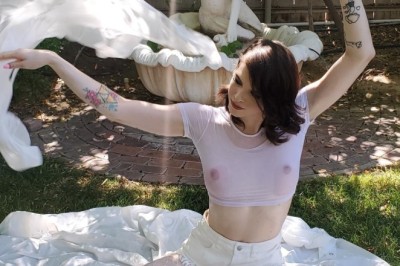 Autumn Rain Relaunches ManyVids Store & Lands in Top MV Trans Creators