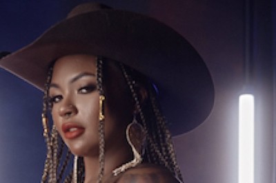 Avery Jane Scores Best Female Performer of Year Nom from AltStar Awards AGAIN!